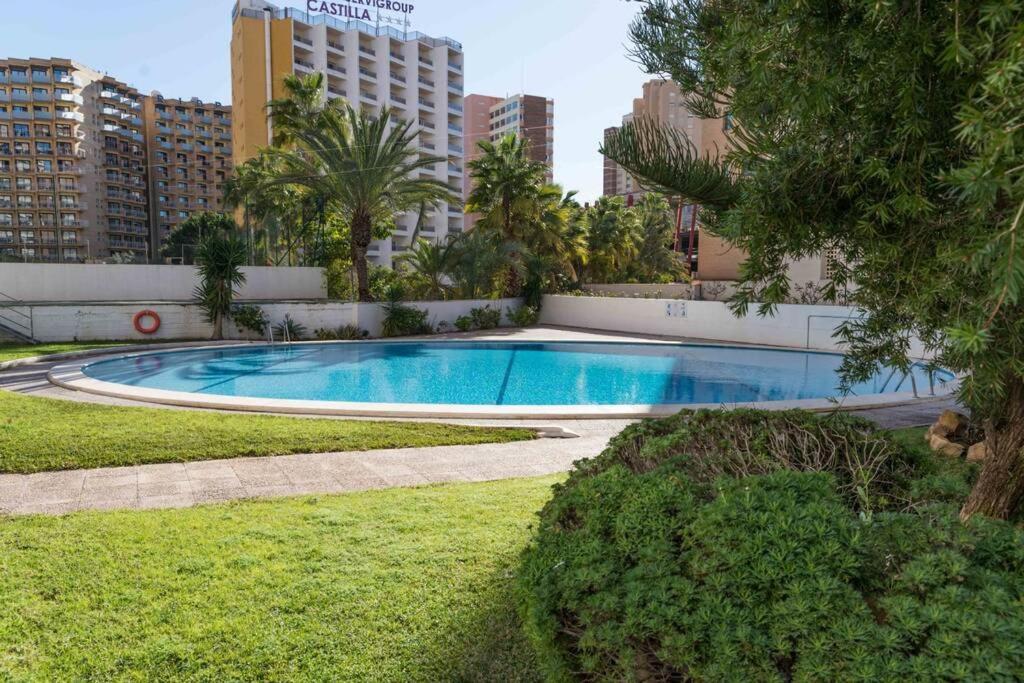 Appartement Vue Sur Mer Avenue De L'Europe Benidorm Luaran gambar
